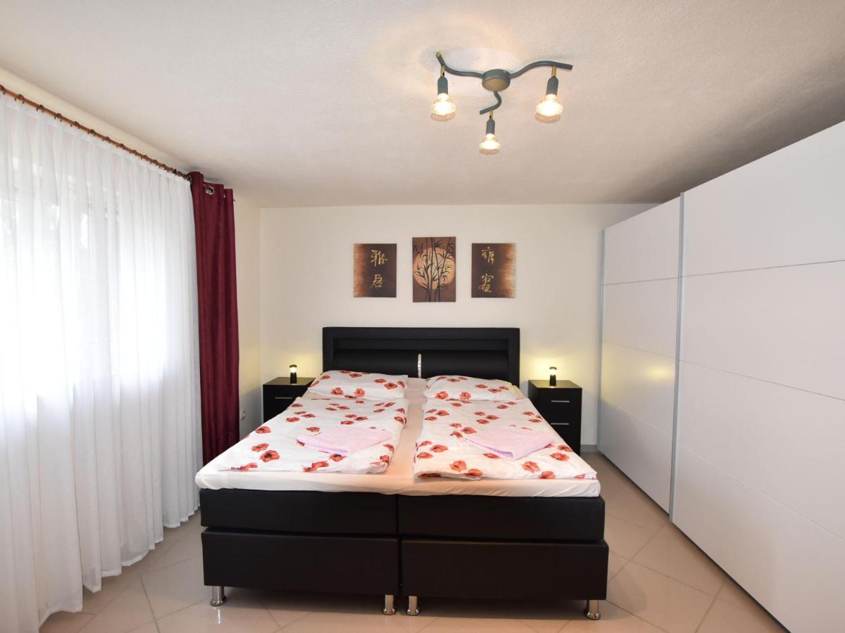 Modern Apartment in Kropelin near the Sea Zimmer foto